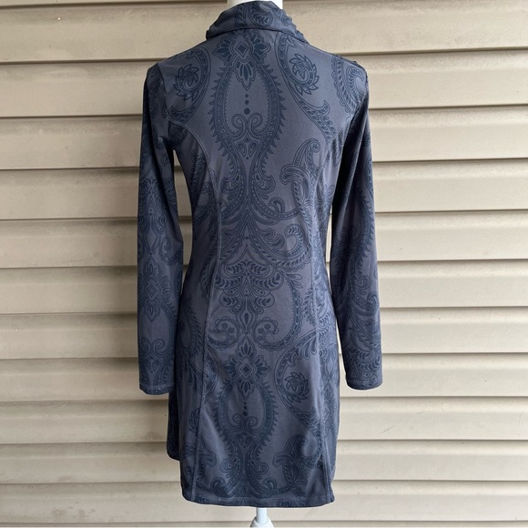 •Tehama• Paisley Long Sleeve Athletic Dress - Size XS - Picture 5 of 7